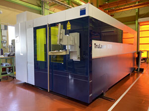 Introduced large laser cutting machine